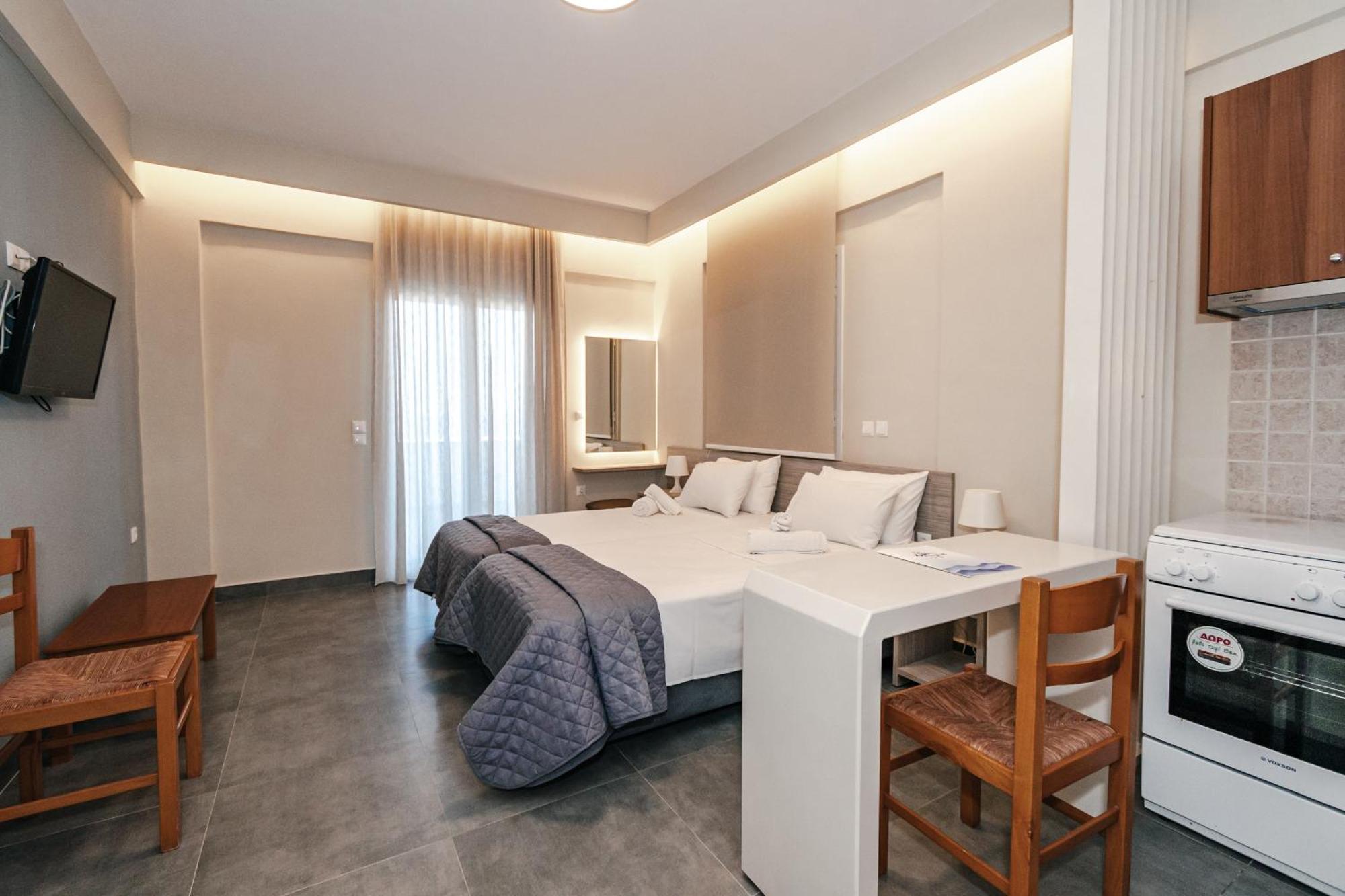 Mesogeios Hotel Маратополіс Екстер'єр фото