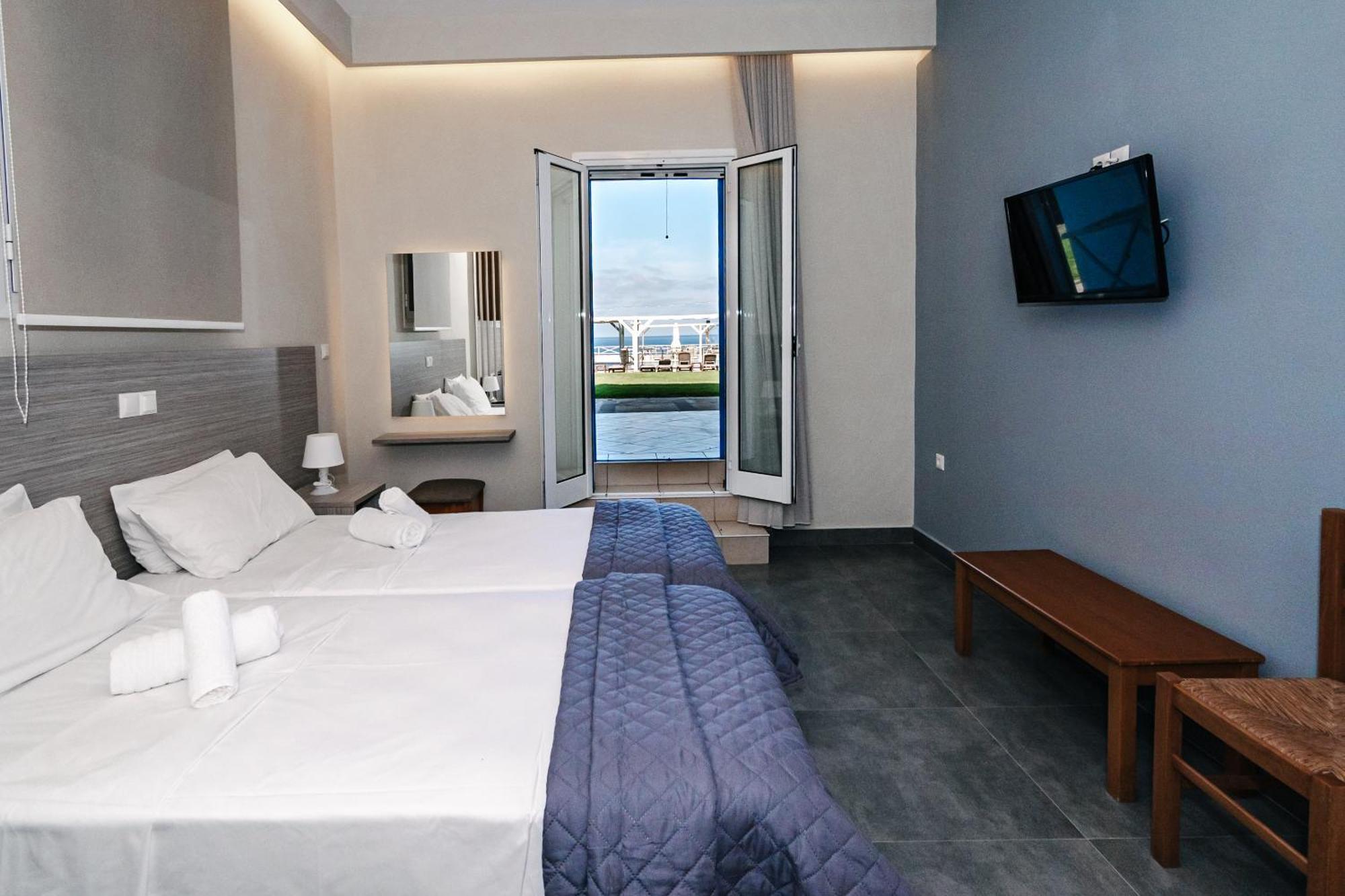 Mesogeios Hotel Маратополіс Екстер'єр фото